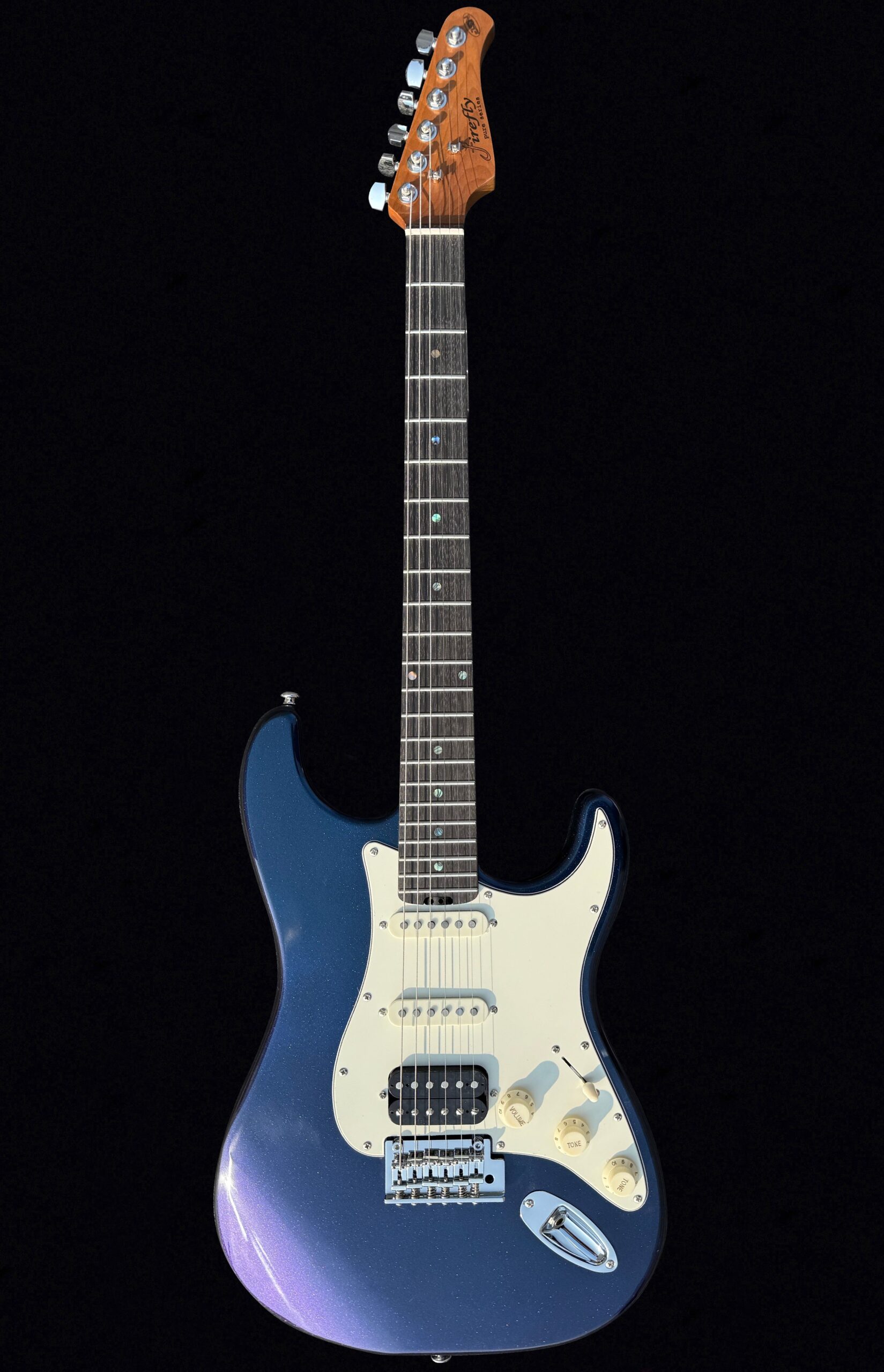 IMG_20240509_2009187454554442_f1386c59-8b54-4baa-a9d2-9ffb98723747.jpg Firefly FFST CLASSIC MODEL ELECTRIC GUITARS( Chameleon Blue Color )BPN - Image 1