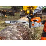 STIHL MS 400 C-M 16 in. 66.8 cc Gas Chainsaws - Image 2